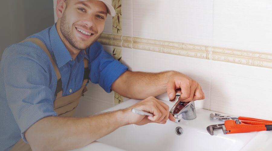 Local water heater installation in Coloma, MI